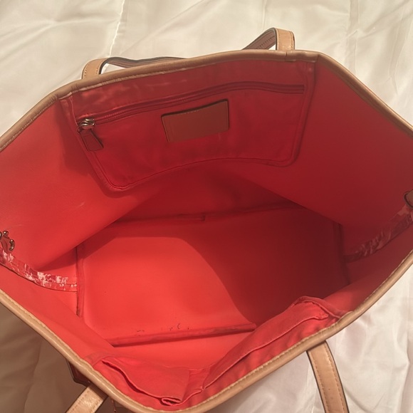 Coach Bag - Picture 5 of 6